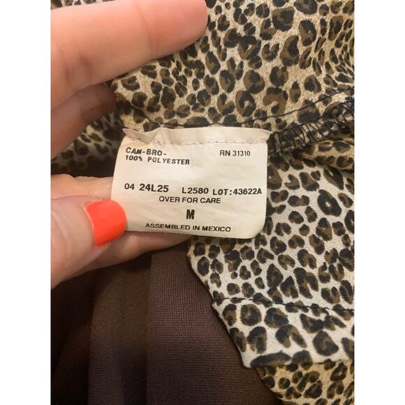 I.N. Studio vintage animal print skirt blouse set size 8 - Picture 6 of 14